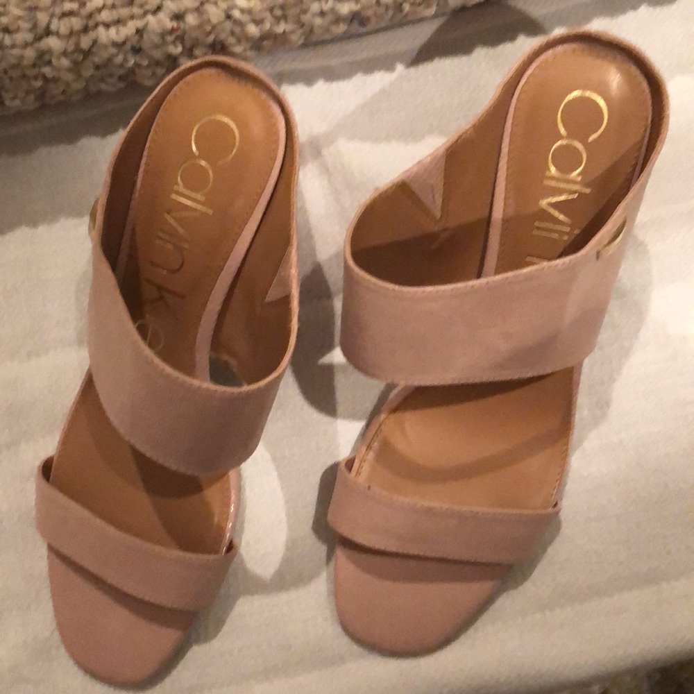 Shoes - Picture 3 of 5